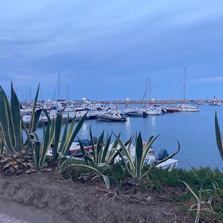 Apartaunmomento Y Disfruta!! Estepona Luaran gambar