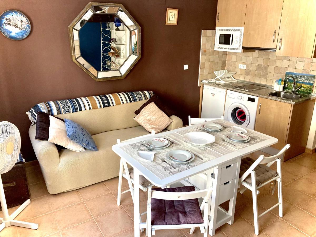 Apartaunmomento Y Disfruta!! Apartment Estepona Luaran gambar